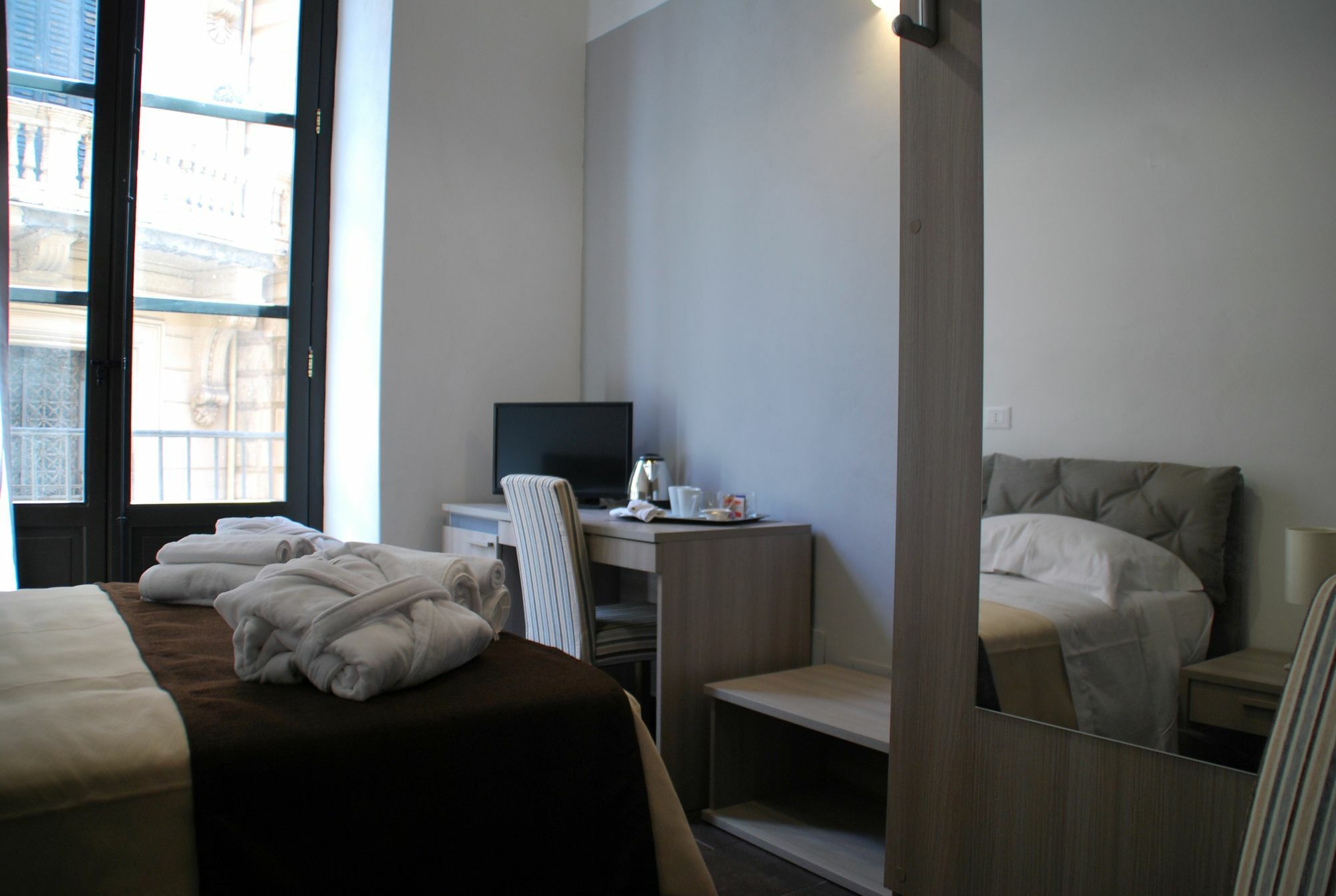 Casasicilia Carlo V Hotel Палермо Екстериор снимка
